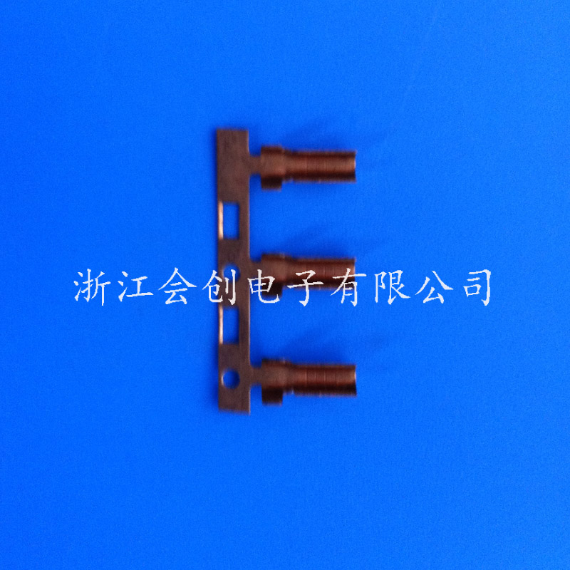 压线扣