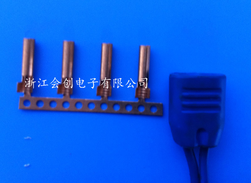 照明灯接口
